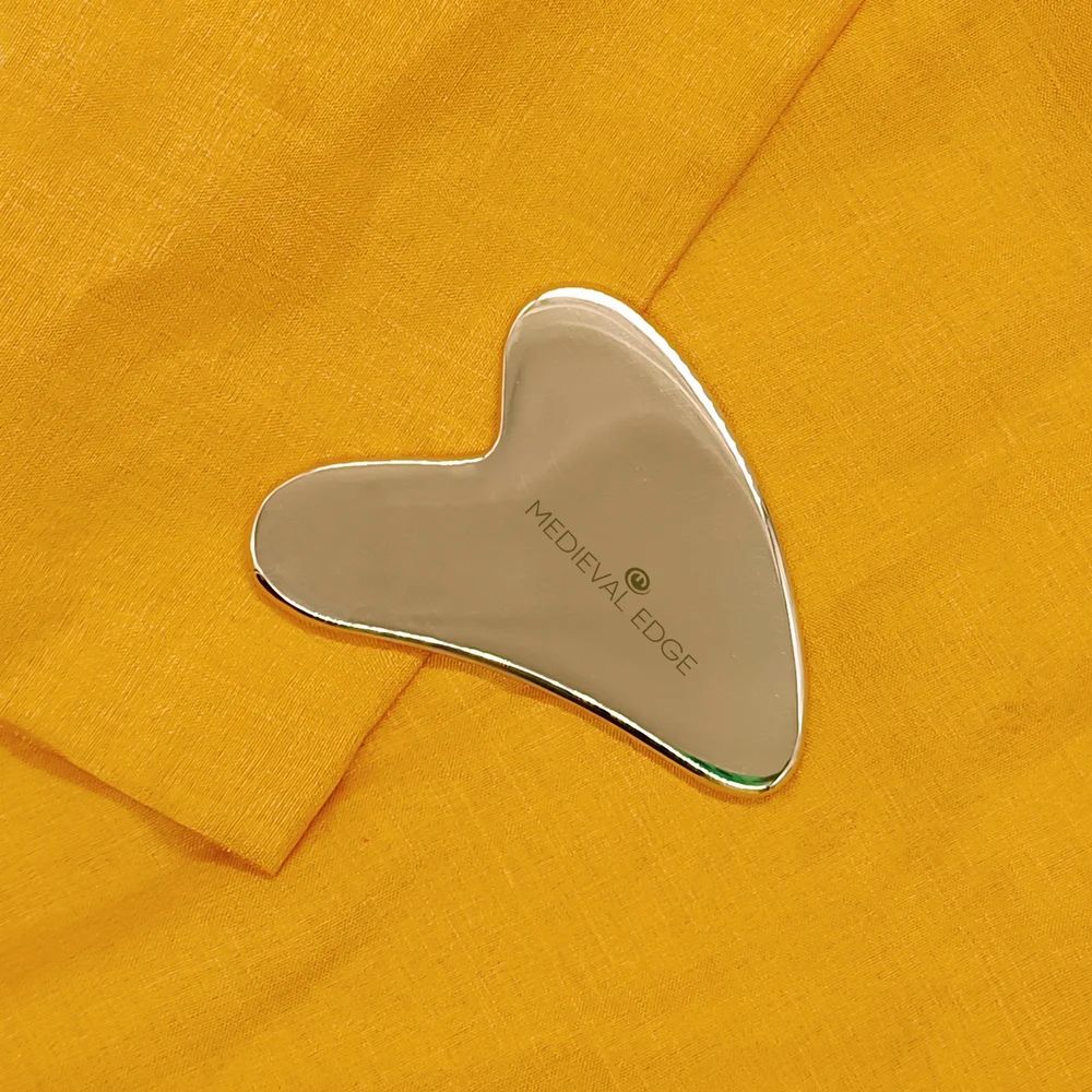 OEM Heart Shape Kansa Gua Sha Massage Tool Indian Original Manufacturer - LIKKA BEAUTY