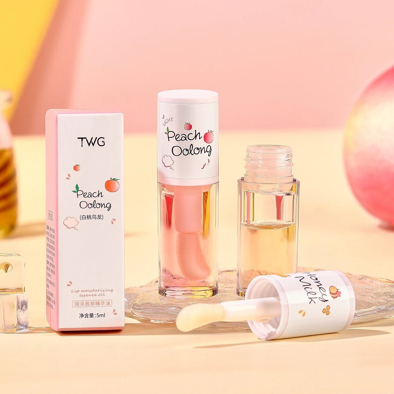 TWG Hydrating Lip Oil Gloss: Moisturizing, Plumping, Smooth Finish for Luscious Lips - LIKKA BEAUTY